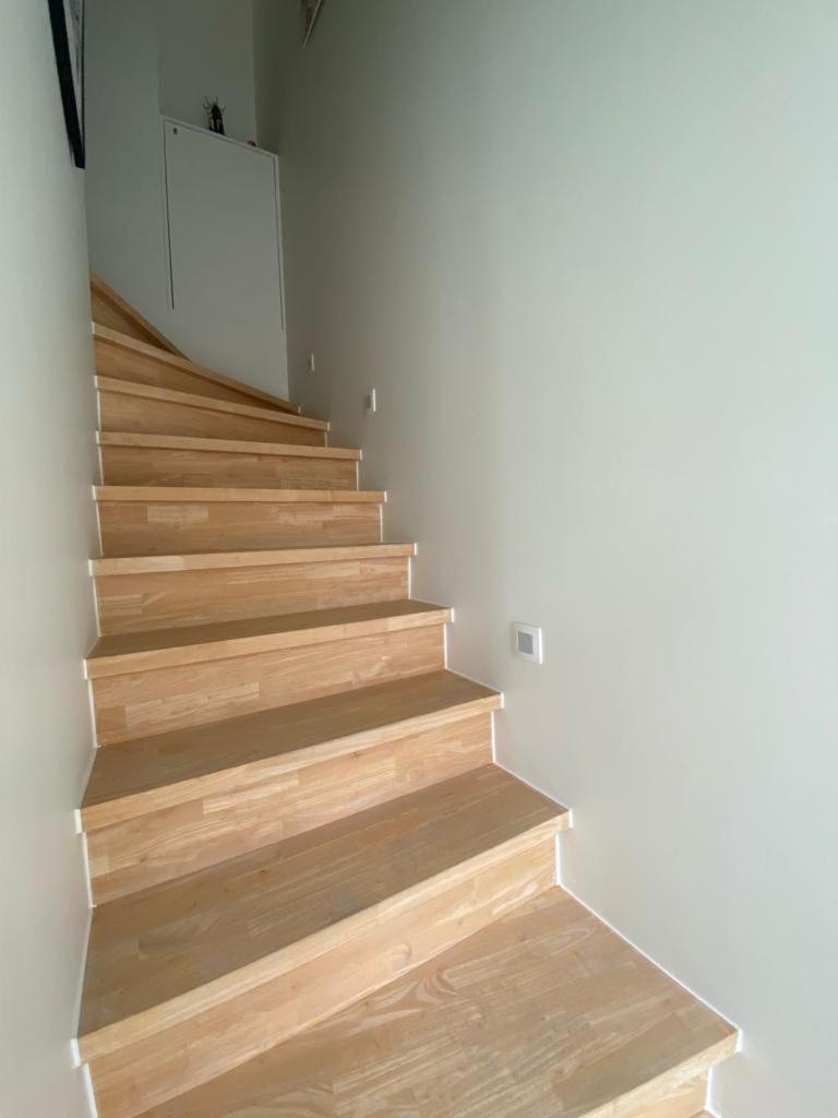Recent En Lichtrijk Duplex-Appartement Te Вендуйне Экстерьер фото