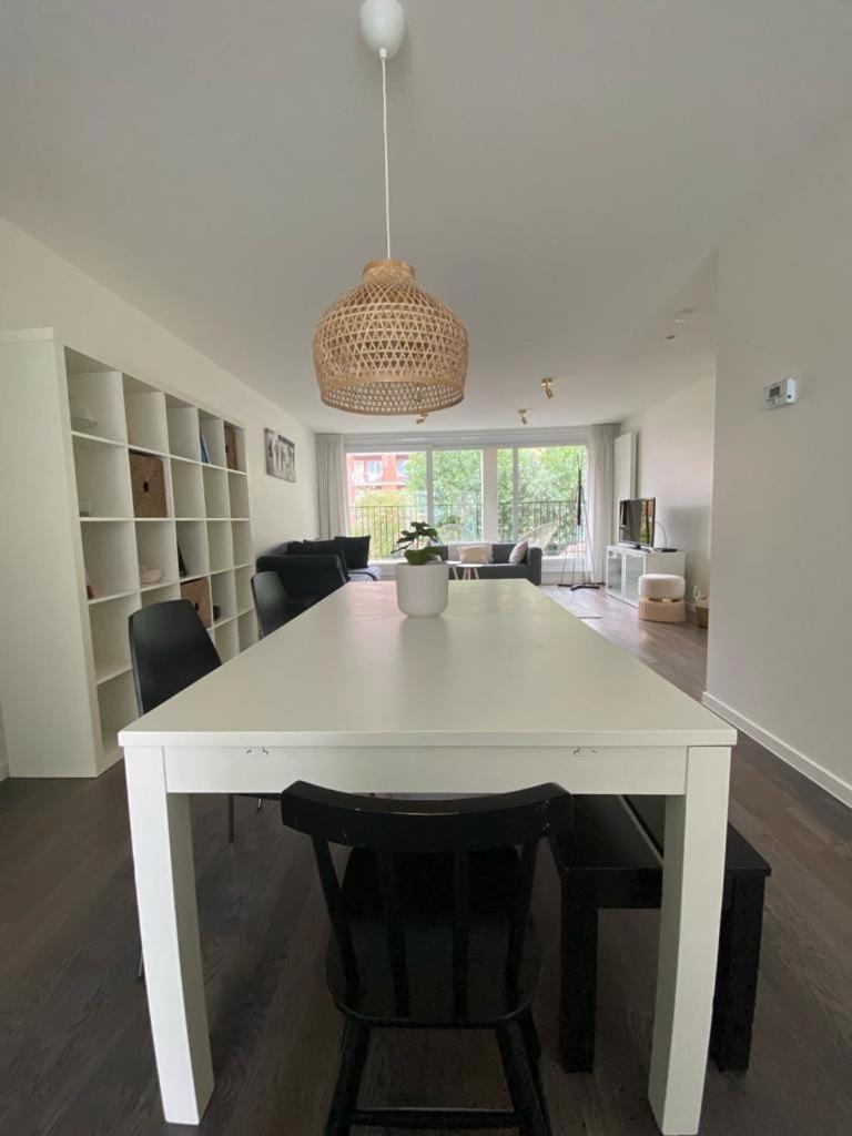 Recent En Lichtrijk Duplex-Appartement Te Вендуйне Экстерьер фото