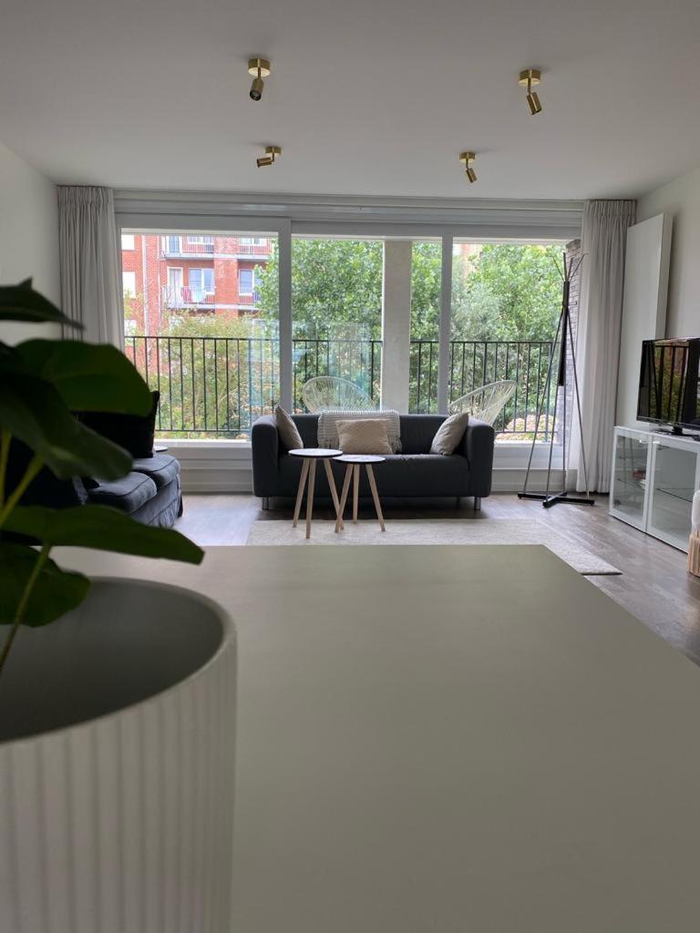 Recent En Lichtrijk Duplex-Appartement Te Вендуйне Экстерьер фото